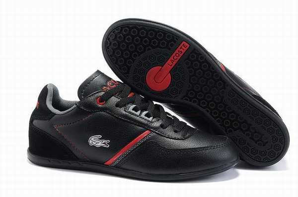 chaussure de tennis lacoste